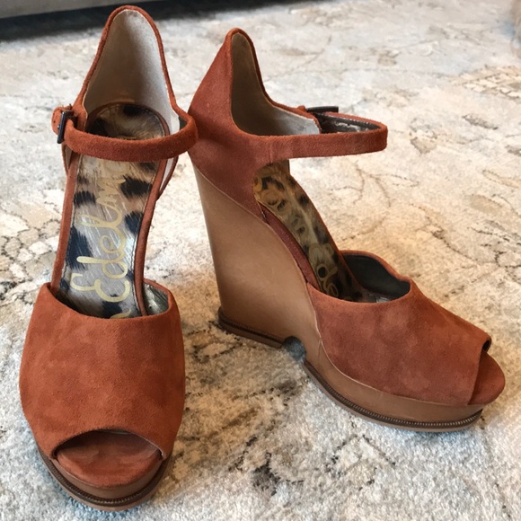 Sam Edelman Shoes - Sam Edelman ❤️CLOSET CLEAROUT❤️Brown Suede Wedge